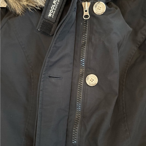 Woolrich parka size small insulated duck down and feathers with coyote fur trim - Picture 10 of 10